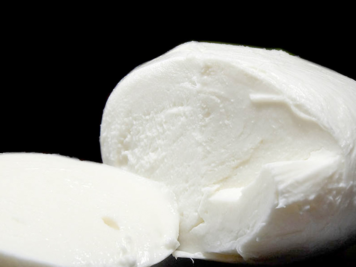 Fior di latte mozzarella - Usi, calorie e curiosità | Alimentipedia.it