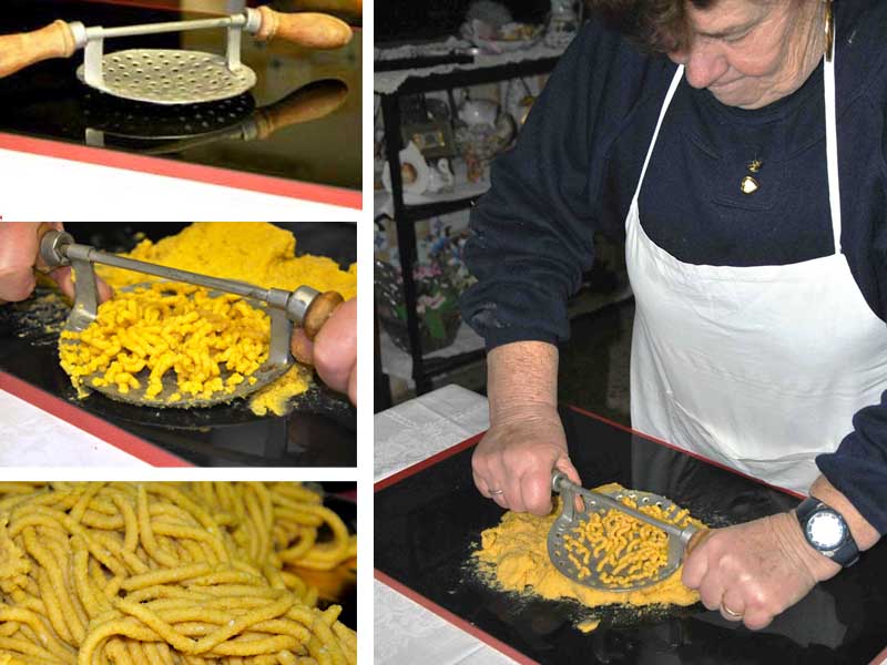 Ferro per i passatelli - Utensile antico per fare i passatelli emiliani