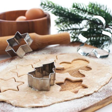 Il Natale è servito. 4 accessori utili per cucinare dolci durante le feste
