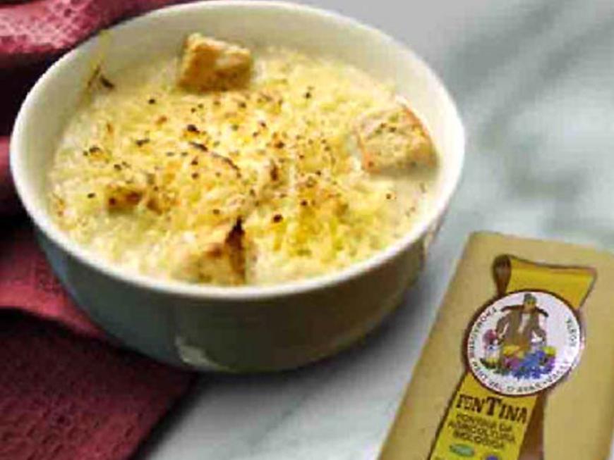 Zuppa di cipolle e fontina Dop