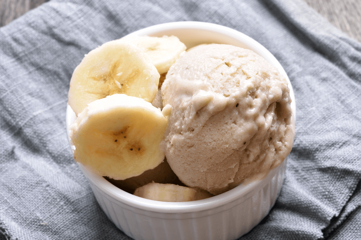 Gelato alla banana con un solo ingrediente