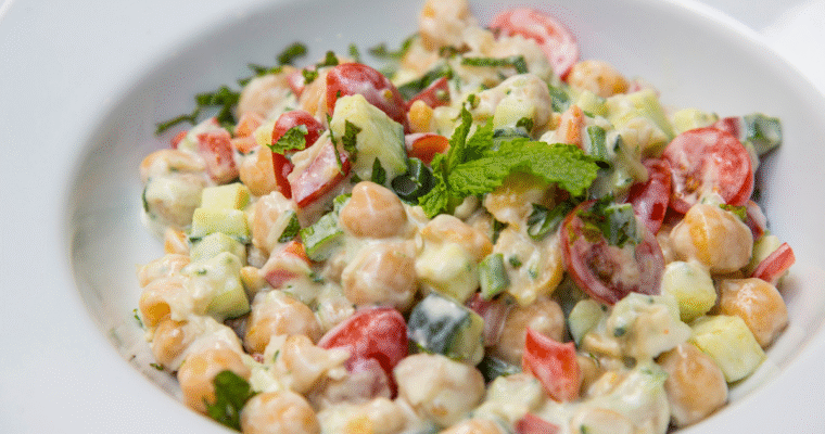 Insalata di ceci con tzatziki