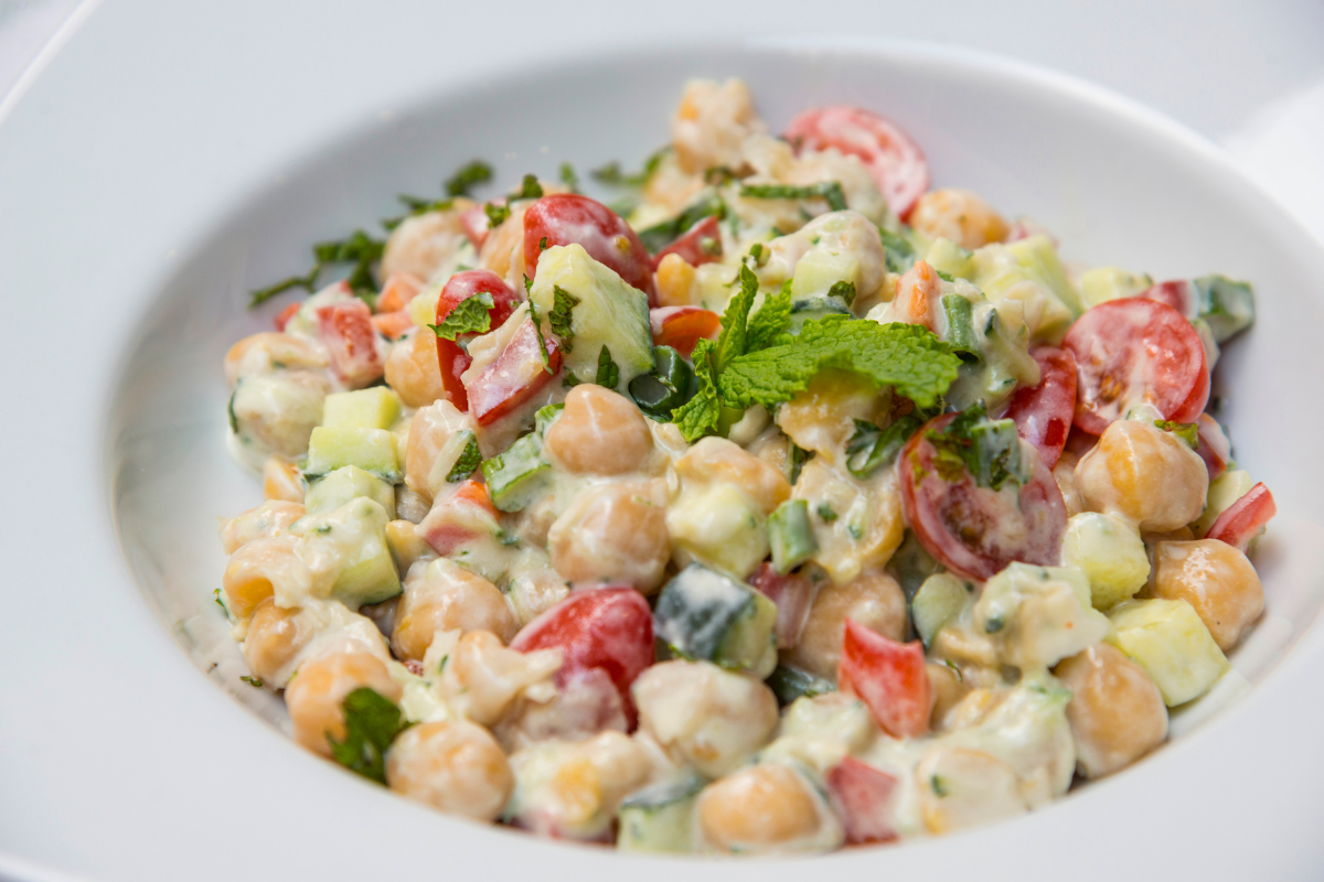 Insalata di ceci con tzatziki