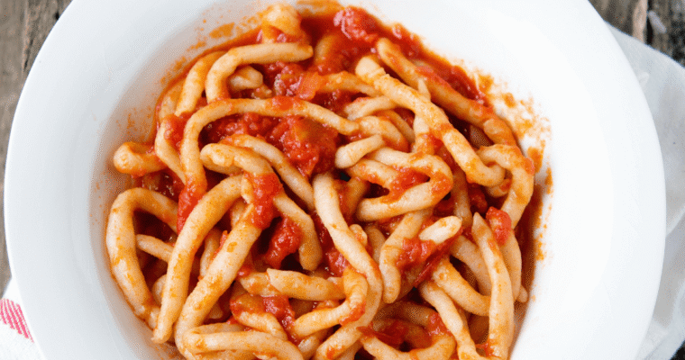 Pici all’aglione