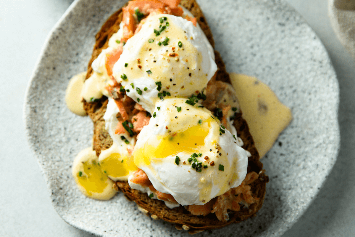 Uova alla benedict