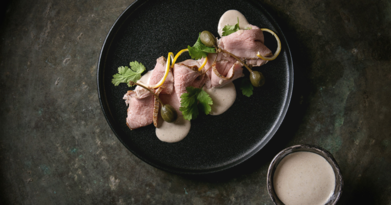 Come fare il vitello tonnato morbido con salsa cremosa