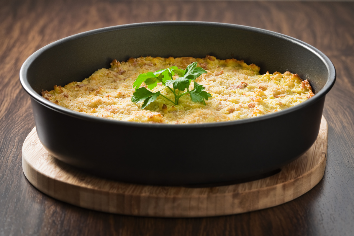 Gateau di patate napoletano al forno filante