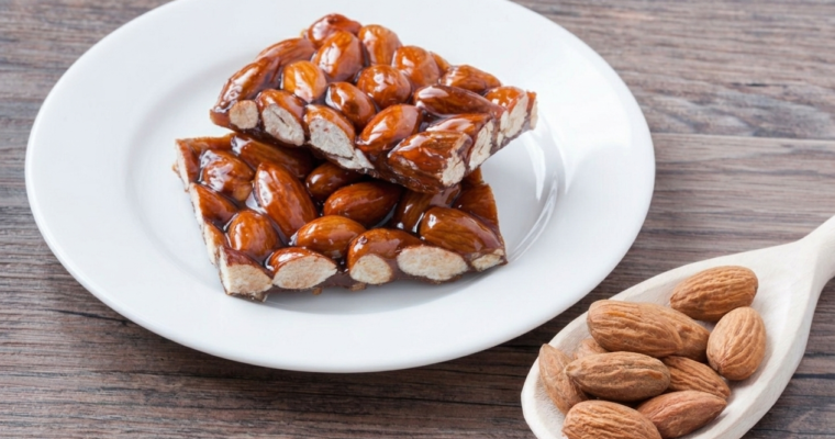 Croccante di Mandorle