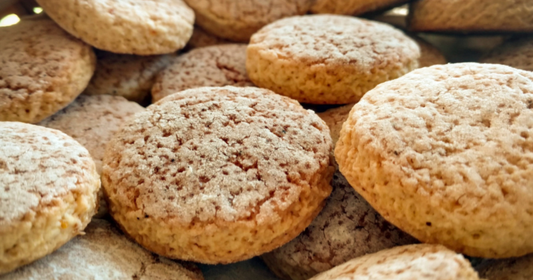 Brutti ma Buoni: la ricetta originale dei biscotti alle nocciole