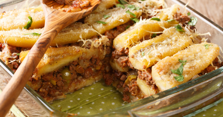 Pastelón portoricano: la ricetta originale della lasagna caraibica con platani dolci e carne speziata
