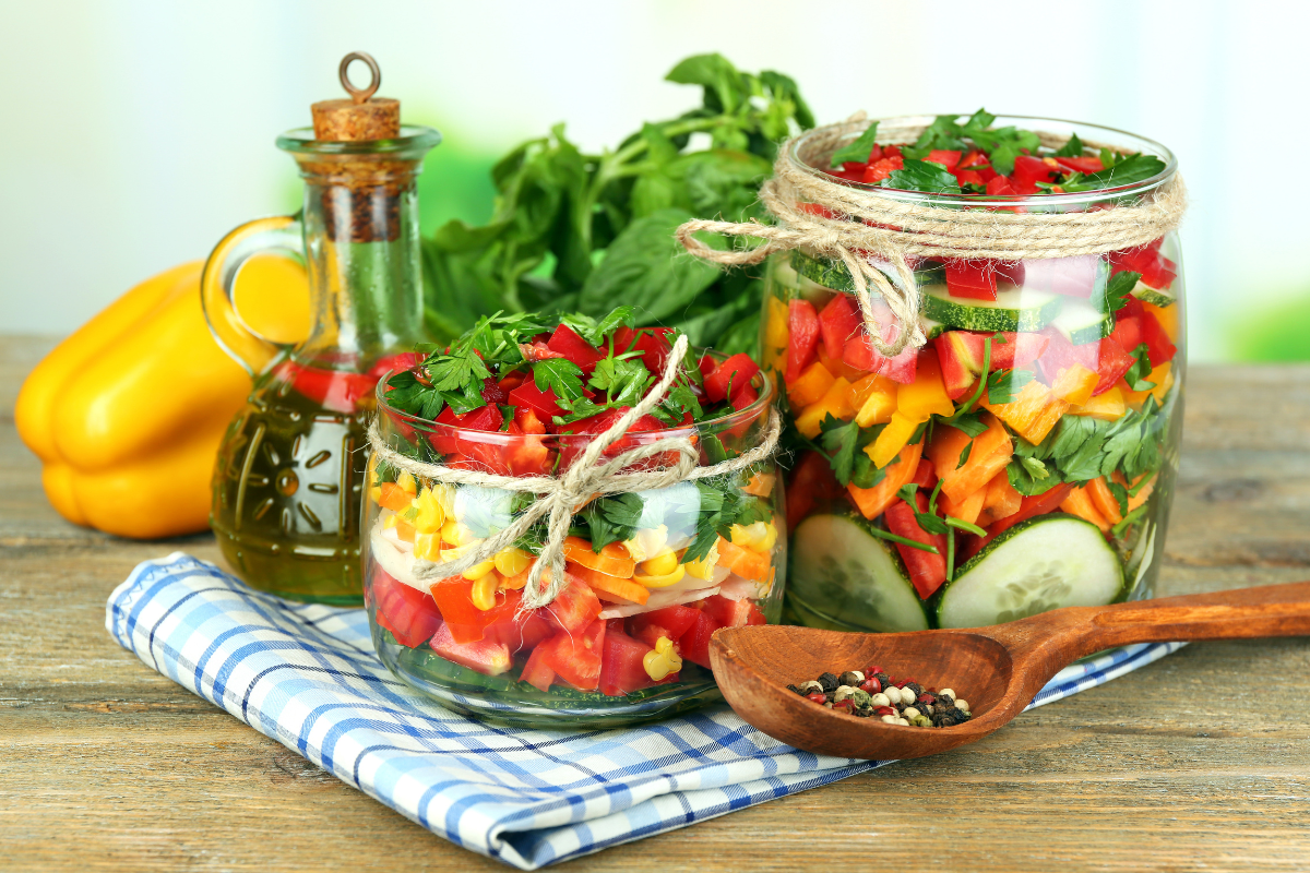 Giardiniera di verdure estive