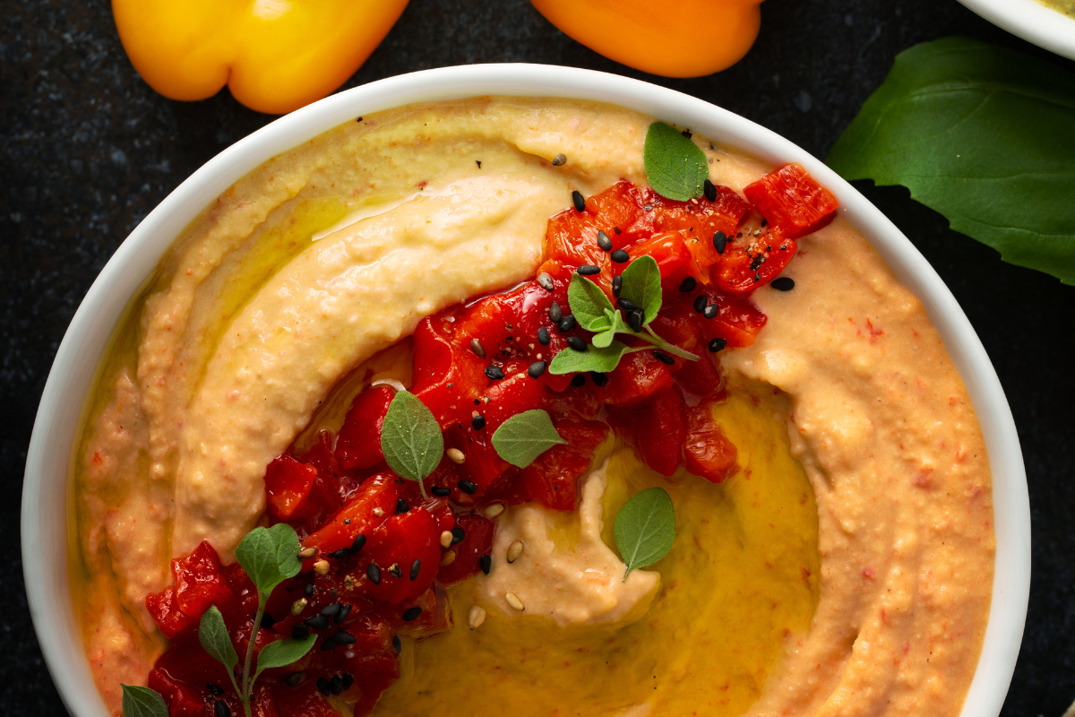 Hummus con peperoni arrosto